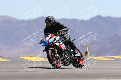 media/May-06-2024-Moto Forza (Mon) [[b33359f27d]]/3-Beginner/Session 4 Turn 9/